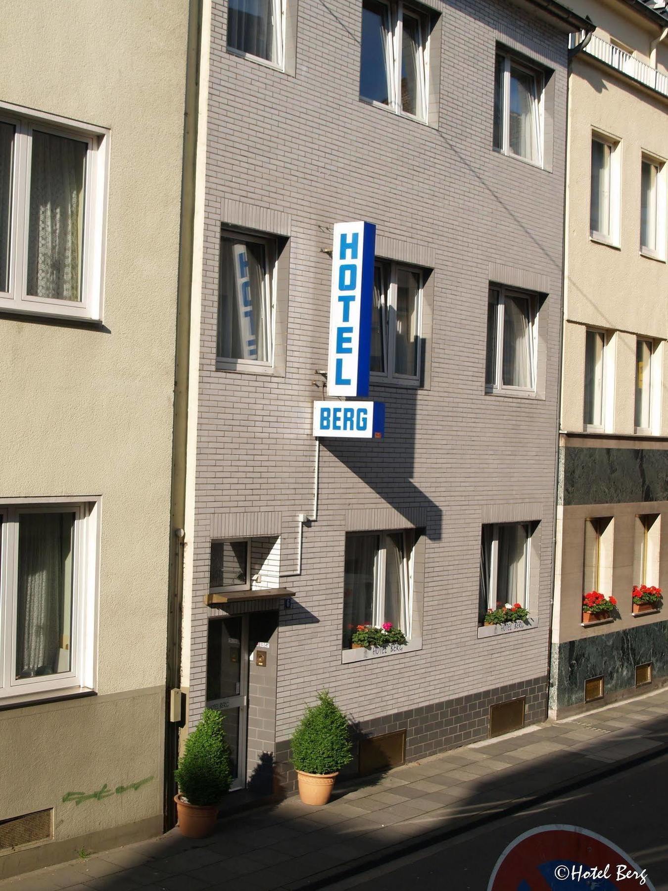 Hotel Berg Köln Ngoại thất bức ảnh